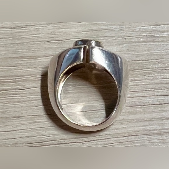 Vintage Designer Signed Sterling Silver & 18K Gold Modernist Dome Ring, Size 6 - Picture 6 of 12